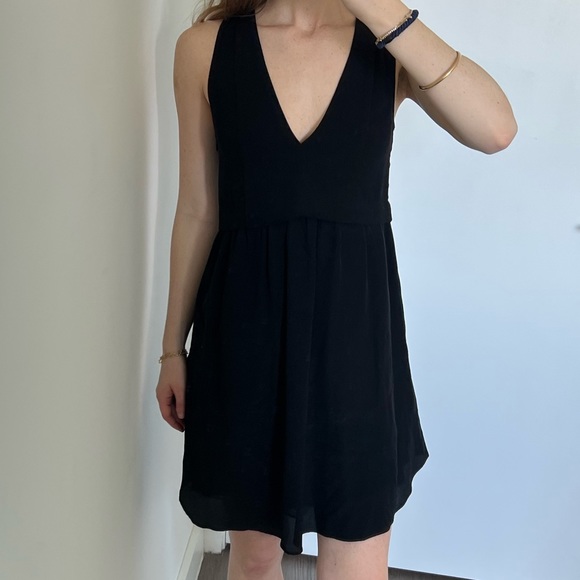 Wilfred Aritzia V-Neck Dress - Picture 1 of 3
